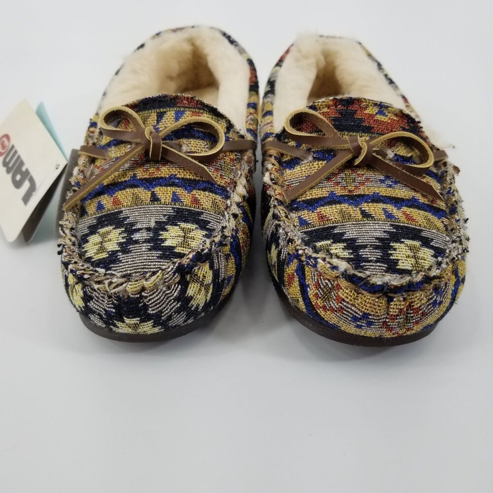 Lamo Size 5 Aztec Print Sherpa Lined Memory Foam Moccasin Slippers House Shoes - Picture 3 of 11